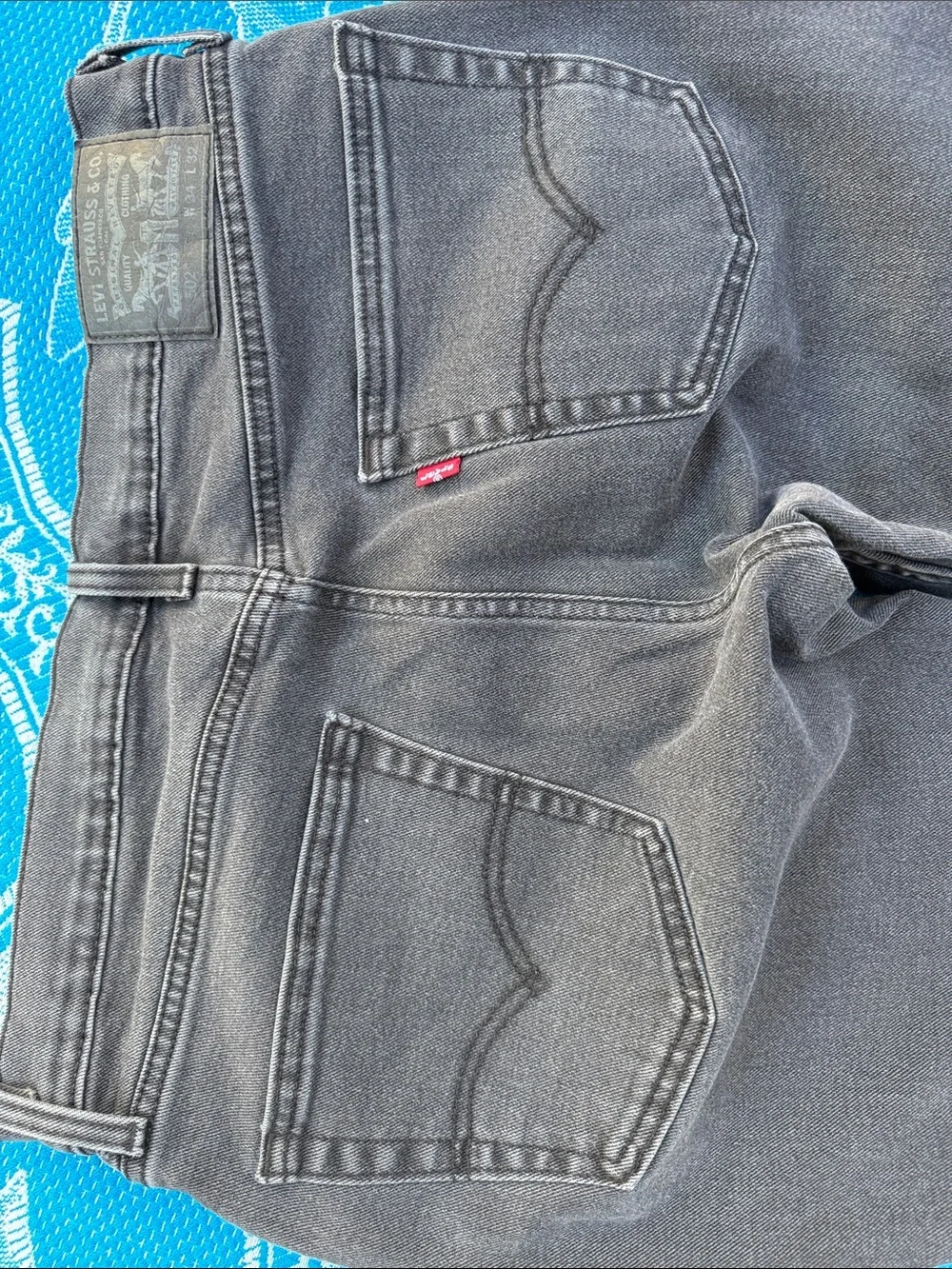 Levi's 502 Taper Black Washed Denim Jeans Size 34x32